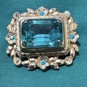 Vintage CORO Floral Faux Gold Frame Motif  Brooch